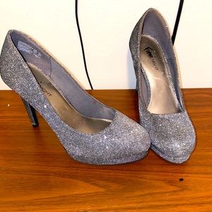Silver sparkle heels